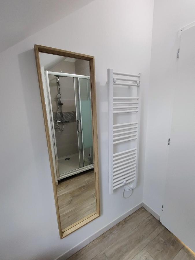 Appartement T3 "Yuca" Hyper Centre D'Ernee Экстерьер фото