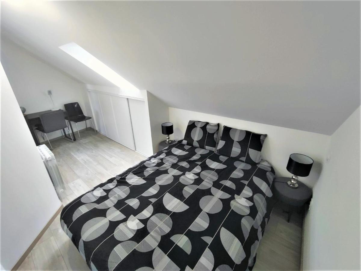 Appartement T3 "Yuca" Hyper Centre D'Ernee Экстерьер фото