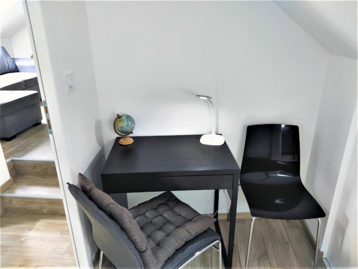Appartement T3 "Yuca" Hyper Centre D'Ernee Экстерьер фото