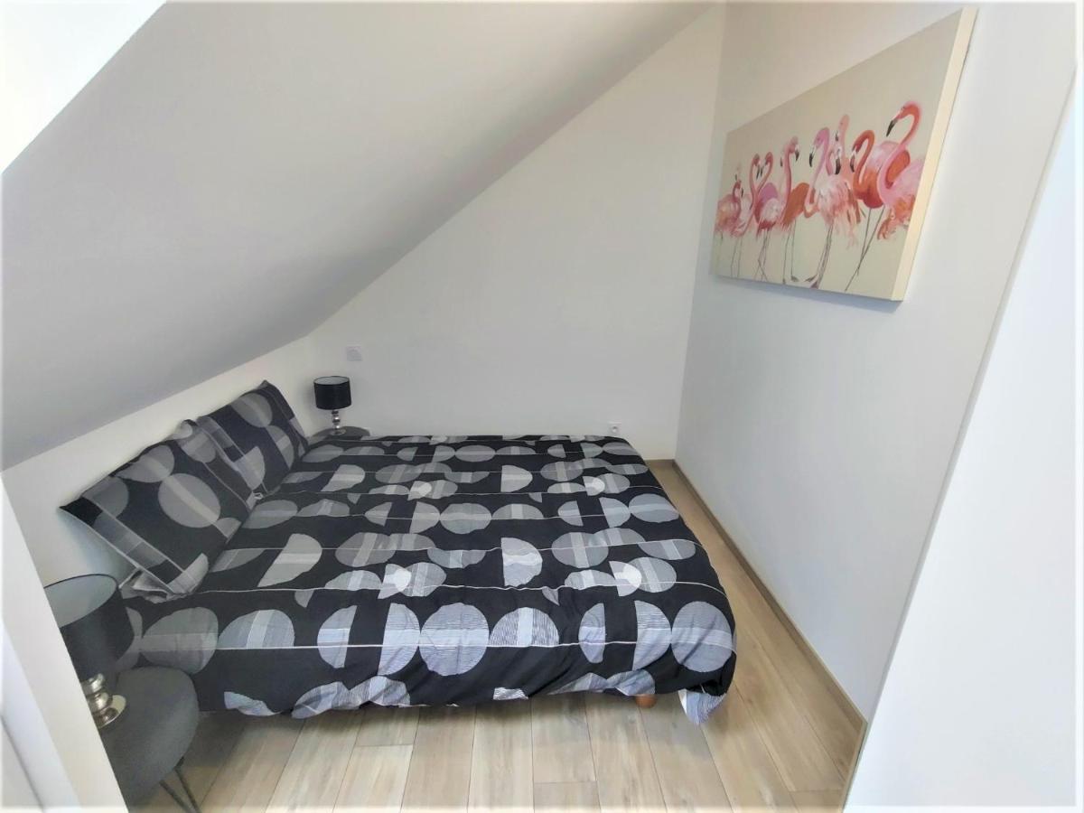 Appartement T3 "Yuca" Hyper Centre D'Ernee Экстерьер фото